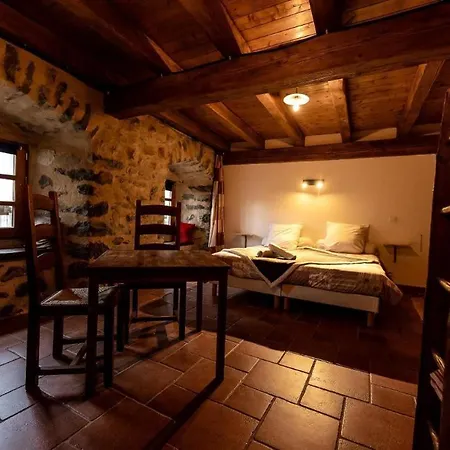 Les Calades Maison d'hôtes 3*
