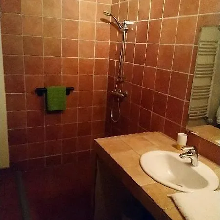 Pensión Les Calades Les Estables