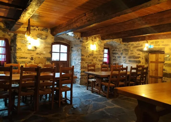 Les Calades 3* Лез-Эстабль