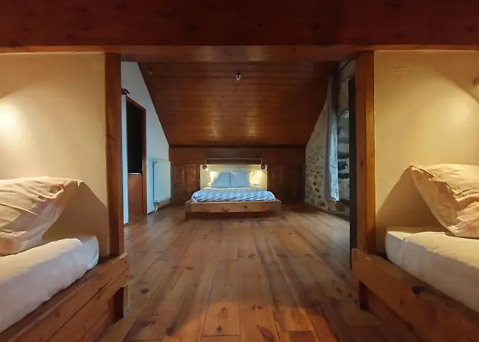 Les Calades Гостевой дом Лез-Эстабль