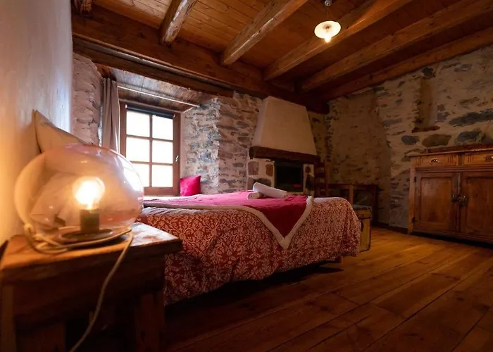 Les Calades Гостевой дом Лез-Эстабль